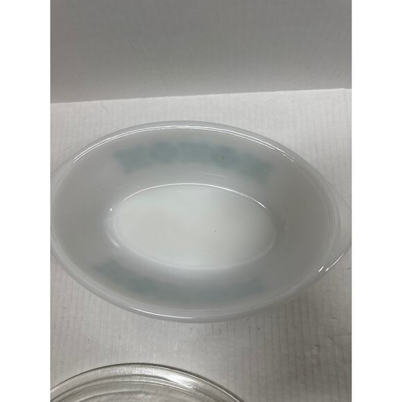 Vintage Glasbake Oval Casserole Dish Milk Glass Turquoise Blue Snowflake Flowers - Picture 4 of 5